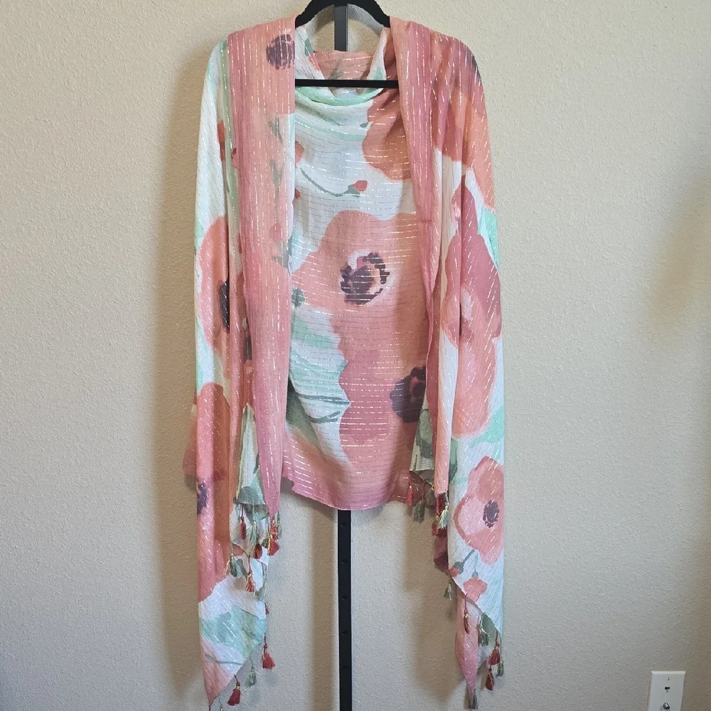NWOT Aratta Floral Patteren Shawl - Picture 1 of 5